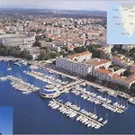 Adriatic Apartment *
